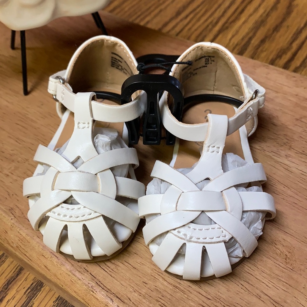 Infant Sandals sz 2 NWOT